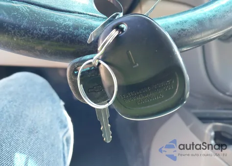 2002 Chevrolet Trailblazer Ls from USA, damaged, VIN 1GNDT13S422519305